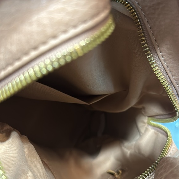 One And Double Strap Backpack material vegan by Metro Muse - Picture 2 of 14